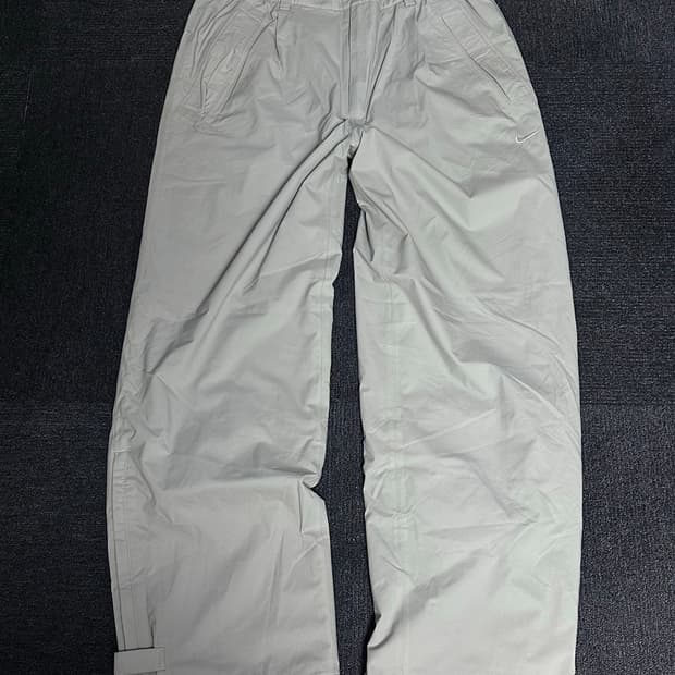 Nike golf  루즈핏 아이보리 트랙팬츠 L사이즈