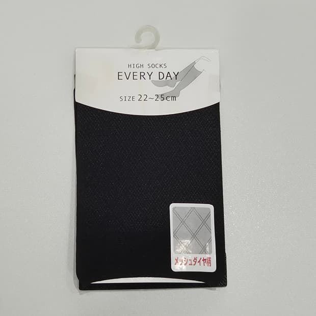 메쉬 다이아 패턴 블랙 하이삭스 