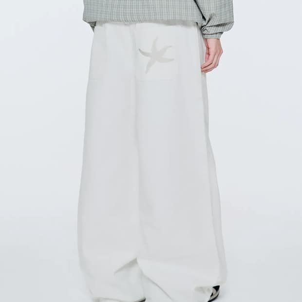 더콜디 치노팬츠 화이트