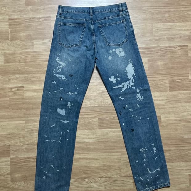 헬무트랭 1998 페인터진