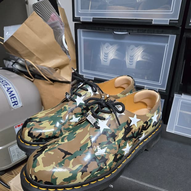 [280] 닥터마틴 X 소프넷 X END 카모 1461