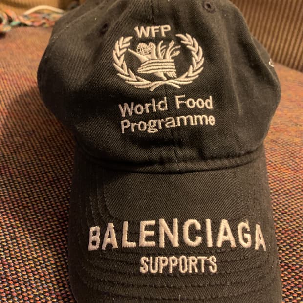 발렌시아가 WFP 월드푸드프로그램 볼캡 블랙 Balenciaga
