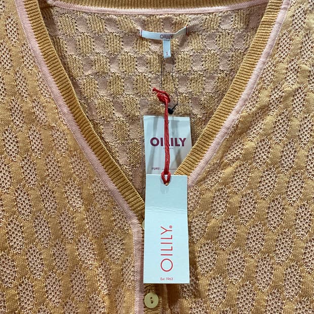 오일릴리 가디건 새상품