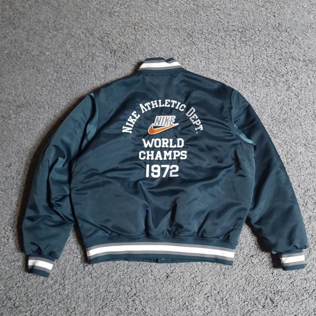 나이키 새틴 바시티 자켓 스타디움 스타장 야구 점퍼 L 100 빈티지