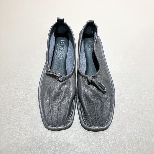 (정품/새상품) HEREU 헤레우 여성 그레이 플리츠 발레리나 플랫슈즈