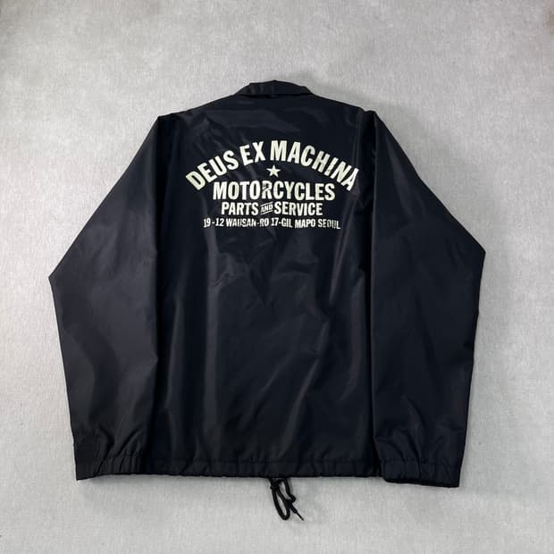 100 데우스 엑스 마키나 코치자켓