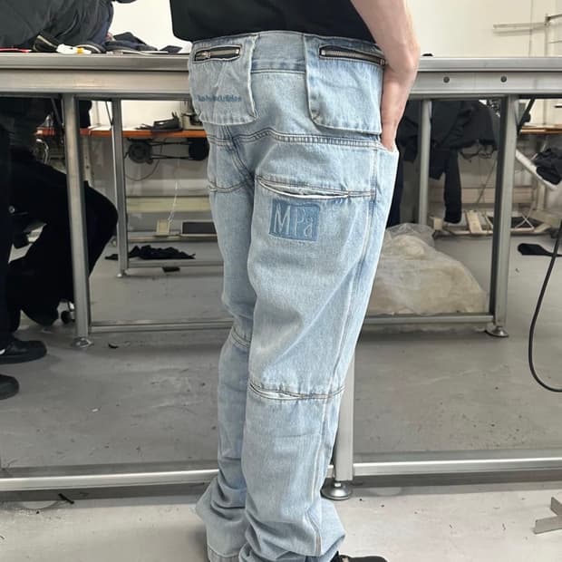 플라스틱프로덕트 백데님팬츠