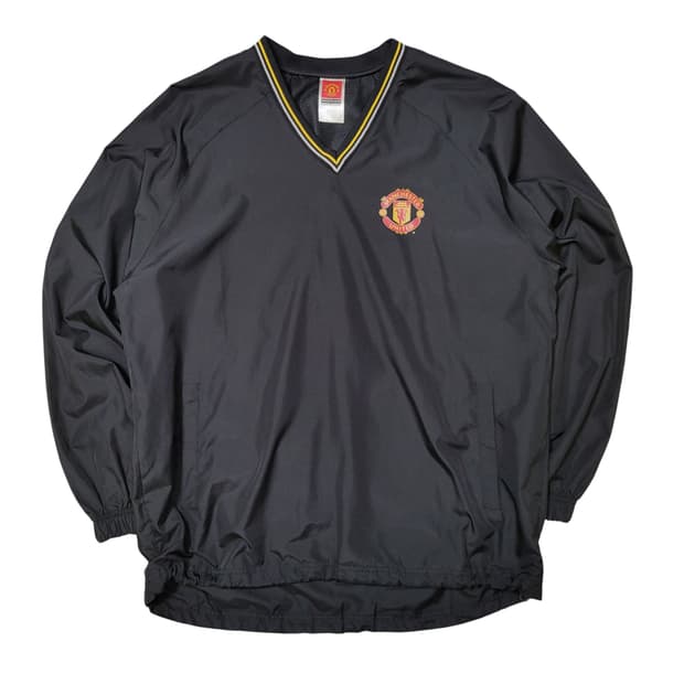 맨체스터 유나이티드 가슴로고 브이넥 웜업