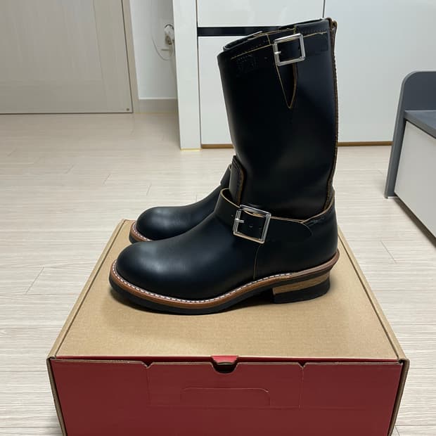 레드윙 2966 블랙 엔지니어 부츠 사이즈7 (250)