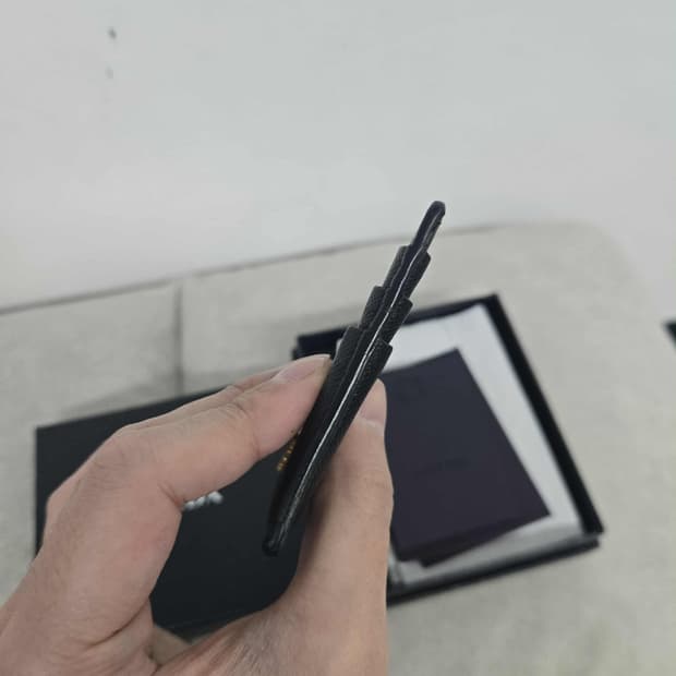 [보증서 정품]프라다 사피아노 카드지갑