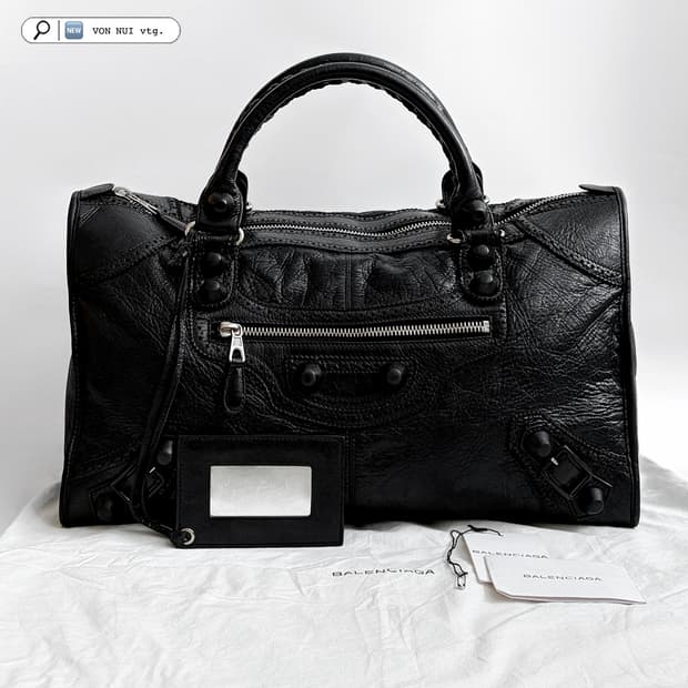 발렌시아가 클래식 커버징 워크백 판매합니다.