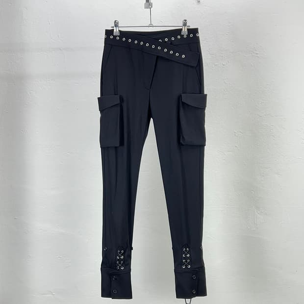 몬세 블랙 울 블랜드 그로밋 커프스 테일러드 카고 팬츠