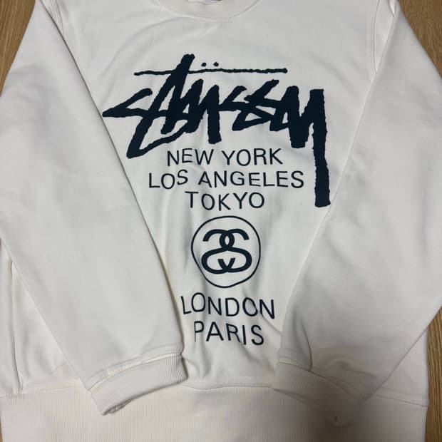 스투시 월드투어 크루넥s