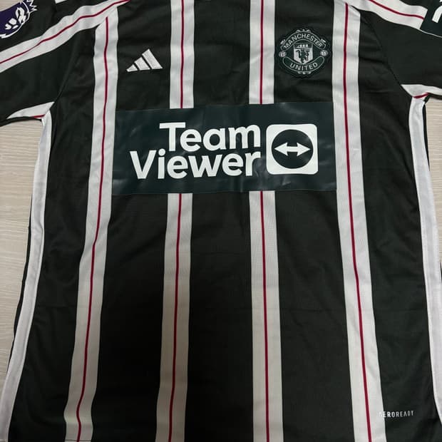 맨유 23/24어웨이 브루노 페르난데스 유니폼