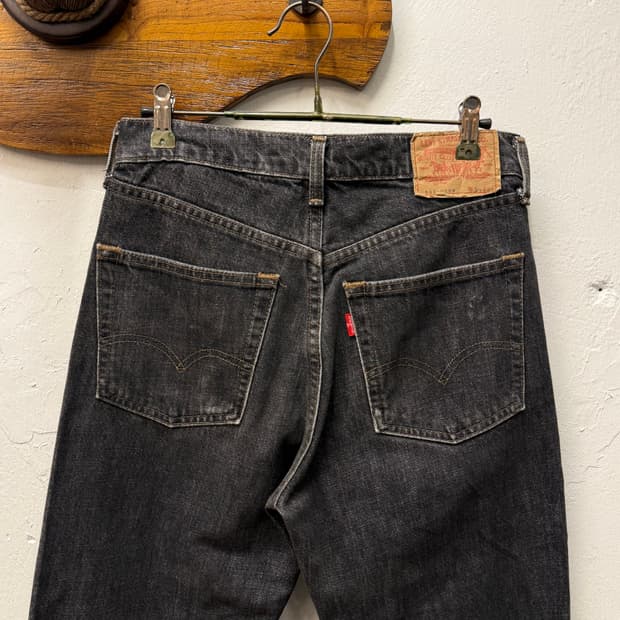 90s Japan Levi's 603 Slim Tapered Black