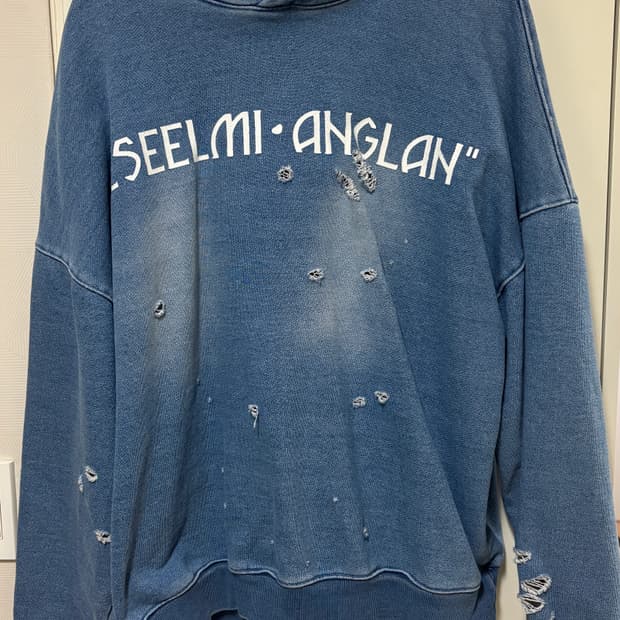 에씰미X앵글런 콜라보 한정판 후드