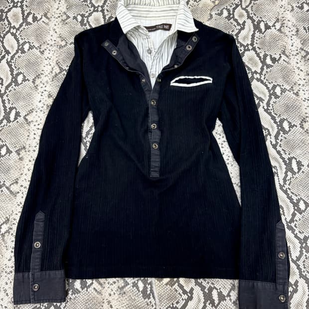 “Vintage” Minimal Mood White Layered Sle