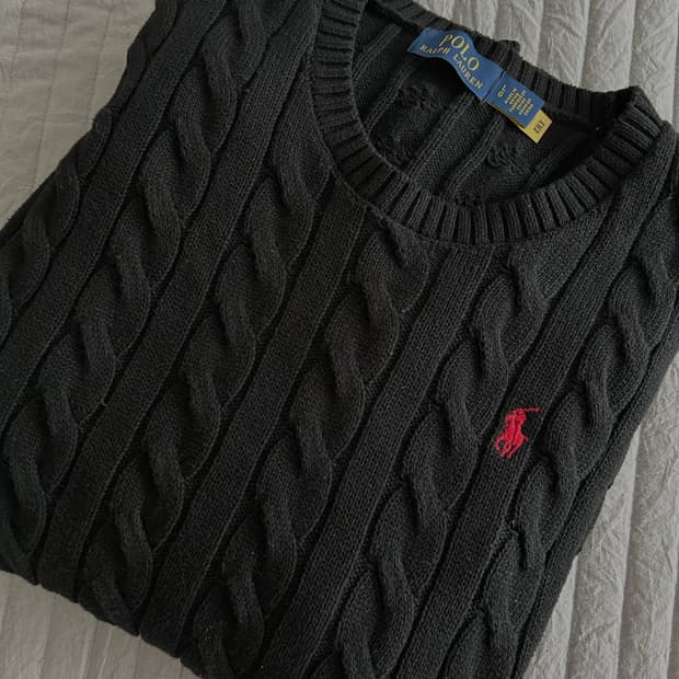 폴로 블랙 케이블 니트 L사이즈
