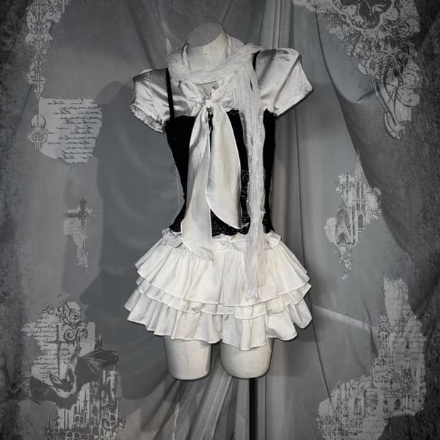 화이트 세라깔 화이트 고스 고딕 코디세트 