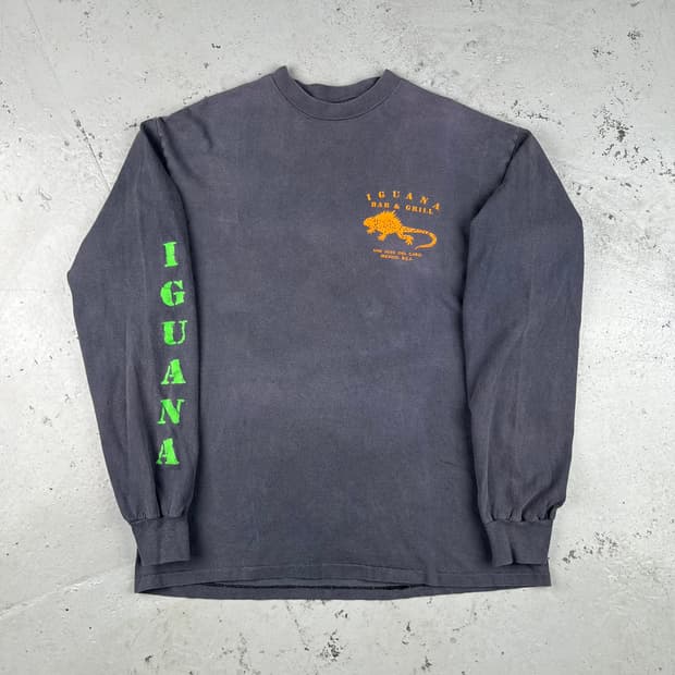 빈티지 이구아나 바 앤 그릴 롱슬리브