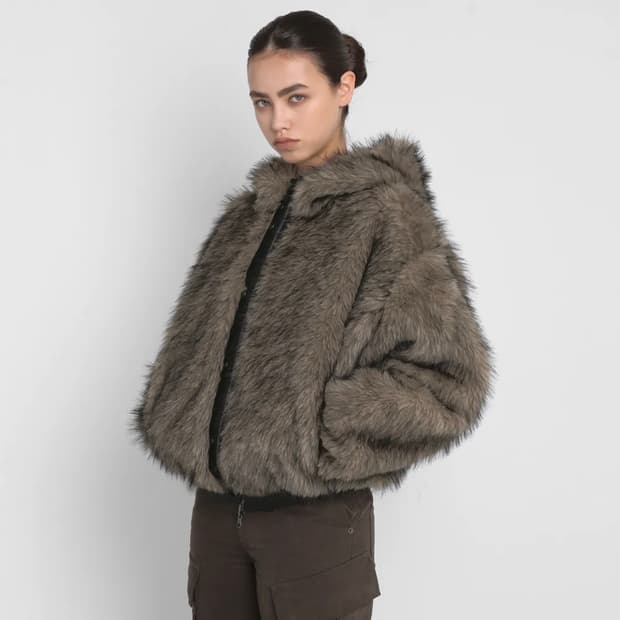 샌드릭 퍼 REVERSIBLE FUR LEATHER JUMPER