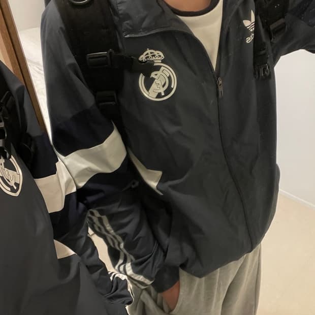 아디다스 레알마드리드 바람막이