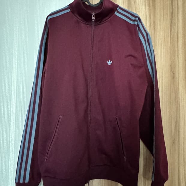 아디다스 베켄바우어 bb 트랙자켓 마룬 버건디 s 판매합니다