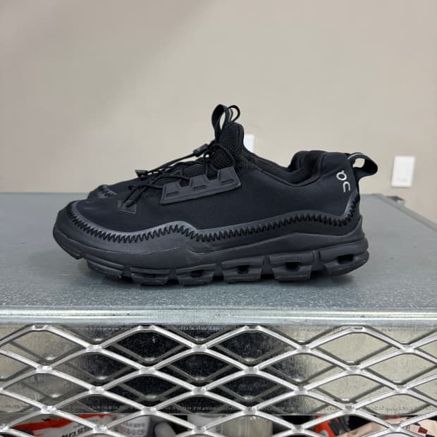 온러닝 클라우드 어웨이 블랙 270