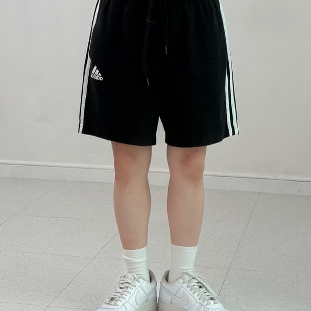 아디다스 블랙 삼선 반바지