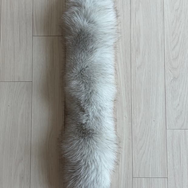 폭스 퍼 목도리