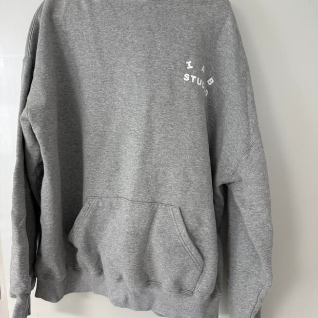 아이앱 스튜디오 21ss 후드티