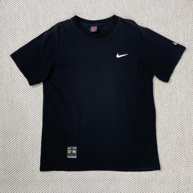나이키 팀 로고 반팔 티셔츠 XL