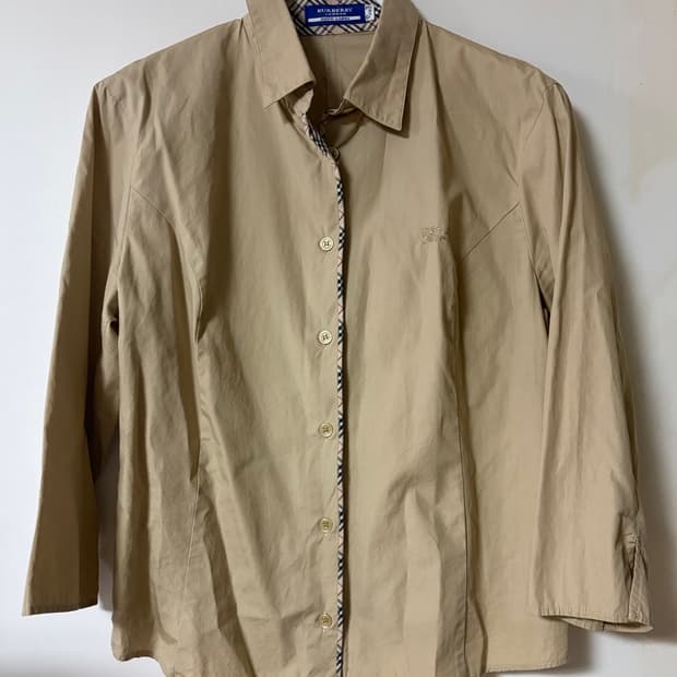 burberry 버버리 블루라벨 로고 셔츠 베이지