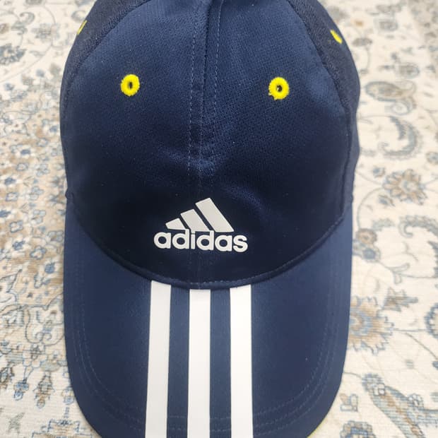 아디다스 삼선 메쉬 볼캡 57호