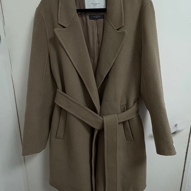 안나앤모드 울100% 하프코트 판매합니당