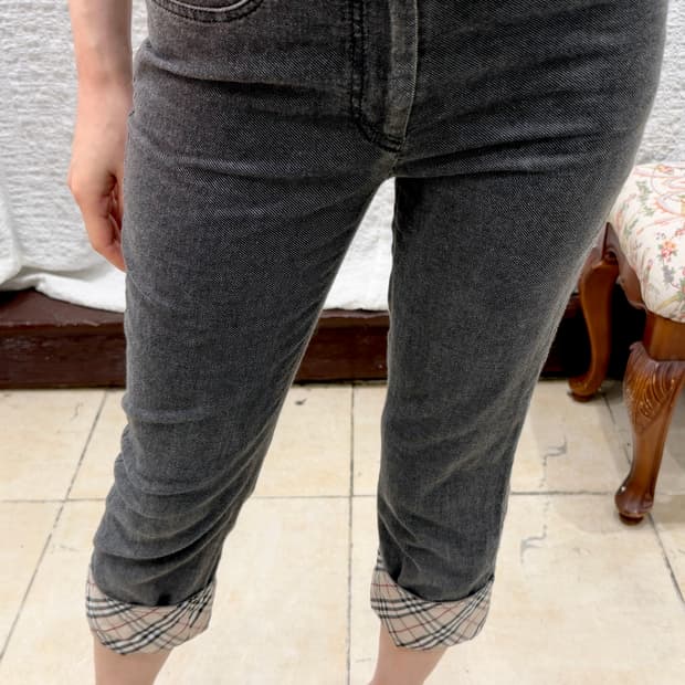 burberry black denim capri