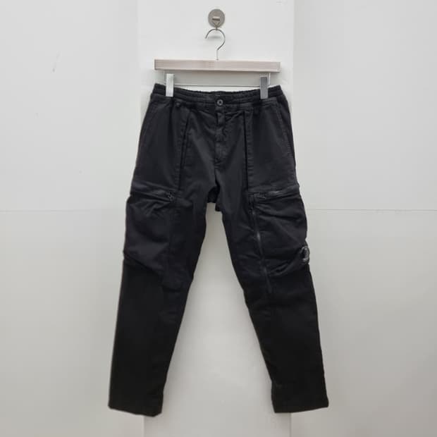 CP COMPANY 씨피컴퍼니