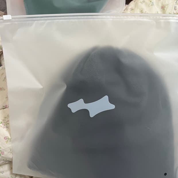 Skylrk beanie smudge 스머지 색상