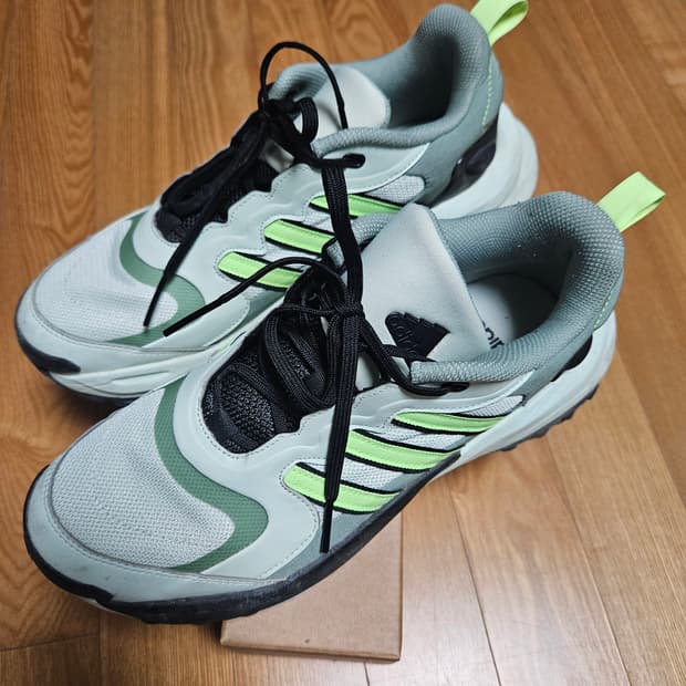 아디다스 맥스웨이브 블랙 그린 [270]