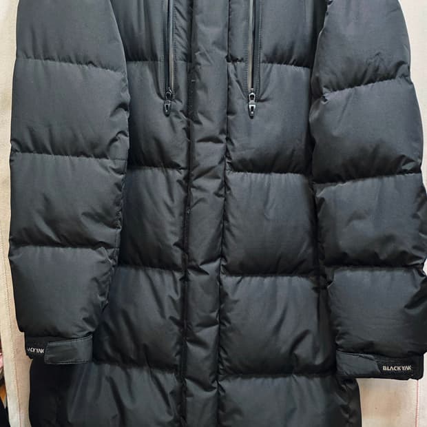 블랙야크롱패딩