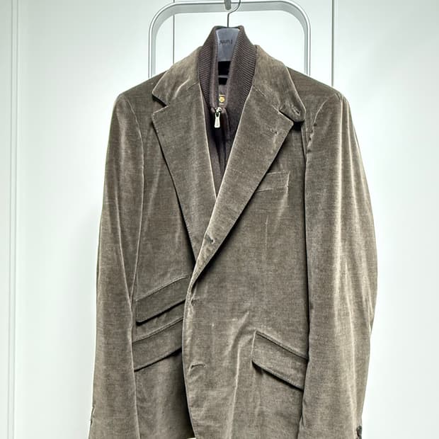 로로피아나 벨벳 자켓 50사이즈