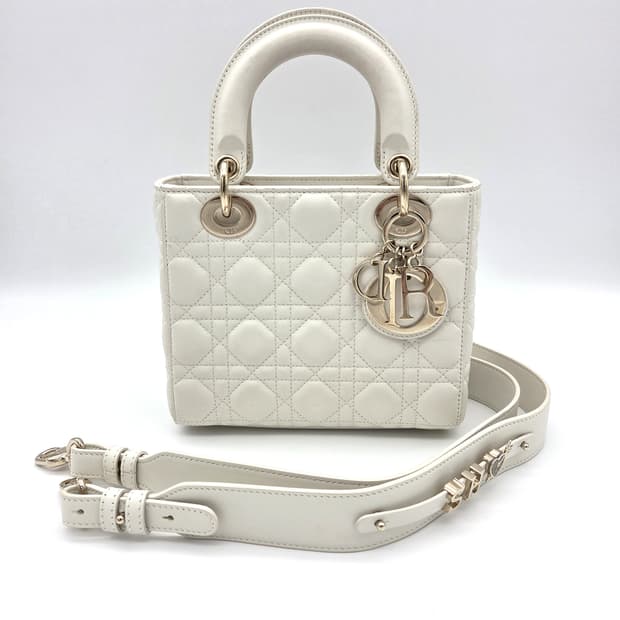 디올 레이디백 스몰 레이디디올 8MA0241