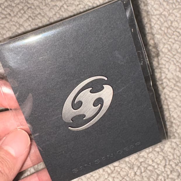 산산기어 브로치