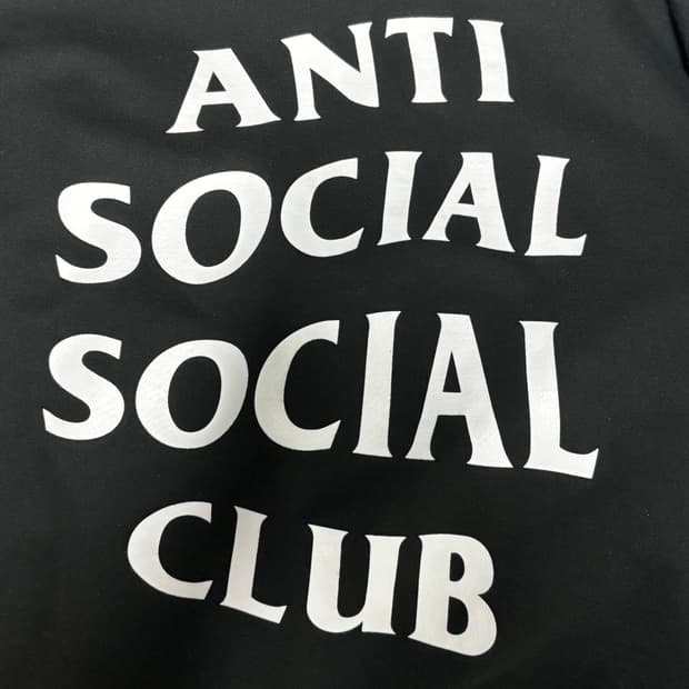 안티소셜클럽 맨투맨