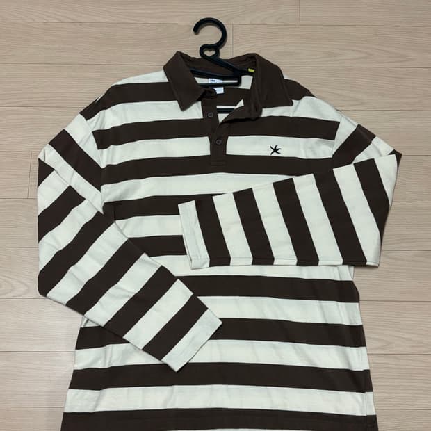 더콜디스모먼트 줄무늬 슬리브 팝니다 