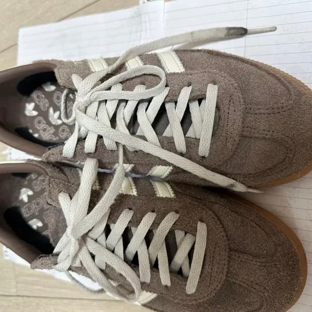 아디다스 스페지알 브라운 화이트