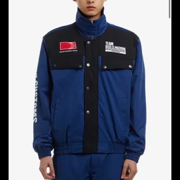 데우스엑스마키나 팀 레이싱 자켓 에스테이트 블루