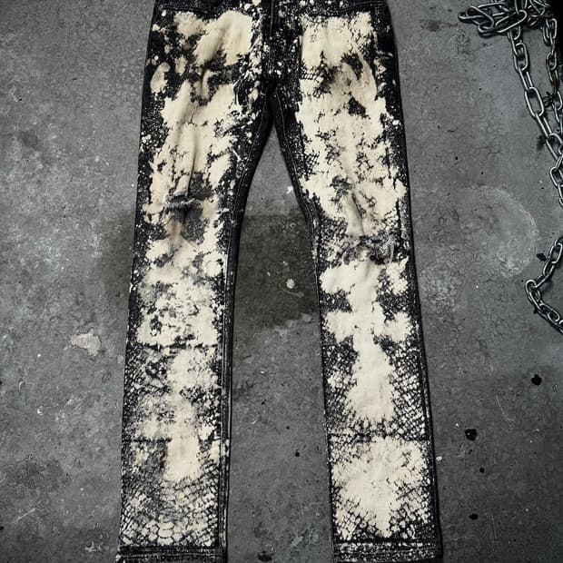 GAP Bleach Destroyed Skinny Denim Pants