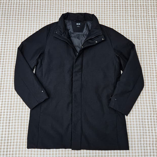 유니클로 오리털 코트형 패딩 남자100