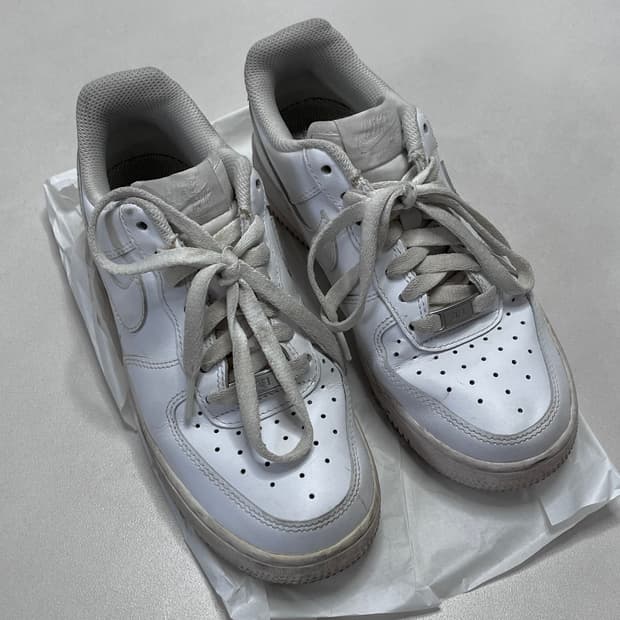 나이키 에어포스 화이트 230 